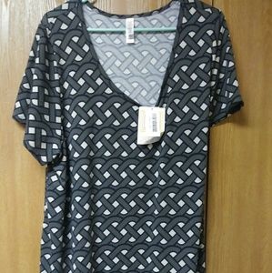 LuLaRoe classic T